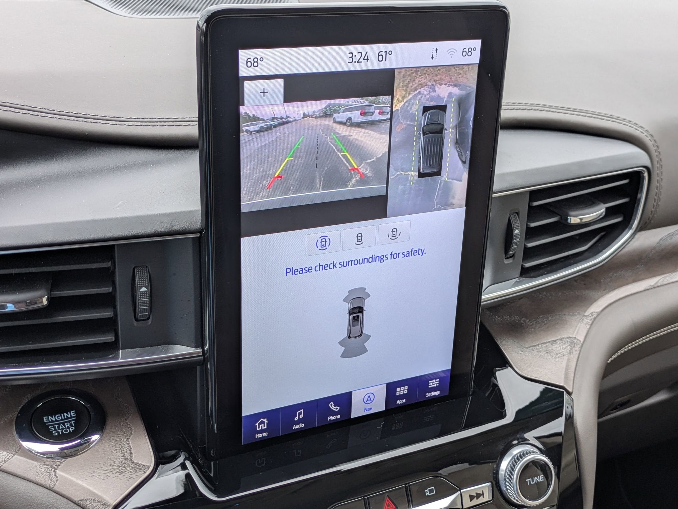 2023 Ford Explorer Platinum