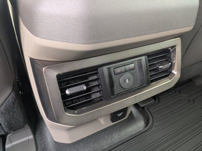 2026 Ford Super Duty F-350 DRW Platinum