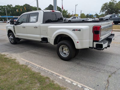 2026 Ford Super Duty F-350 DRW Platinum