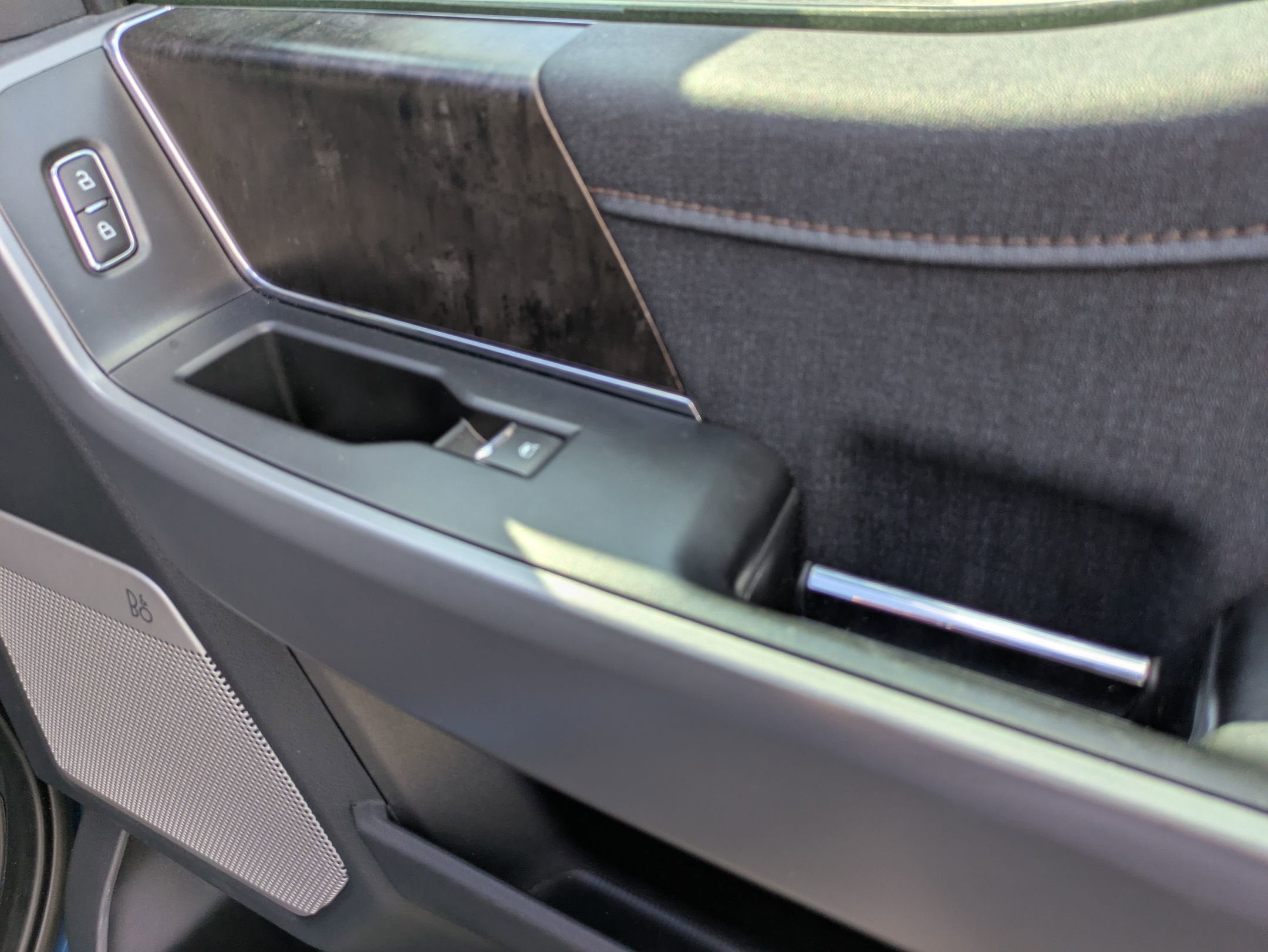 2022 Ford F-150 Lightning LARIAT