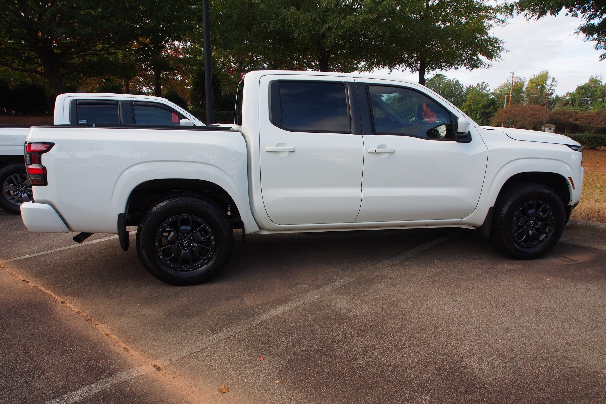 2023 Nissan Frontier SV