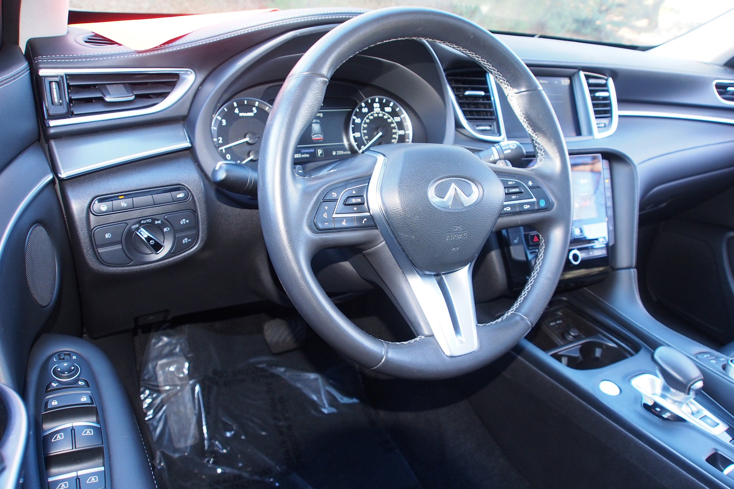 2022 INFINITI QX50 LUXE