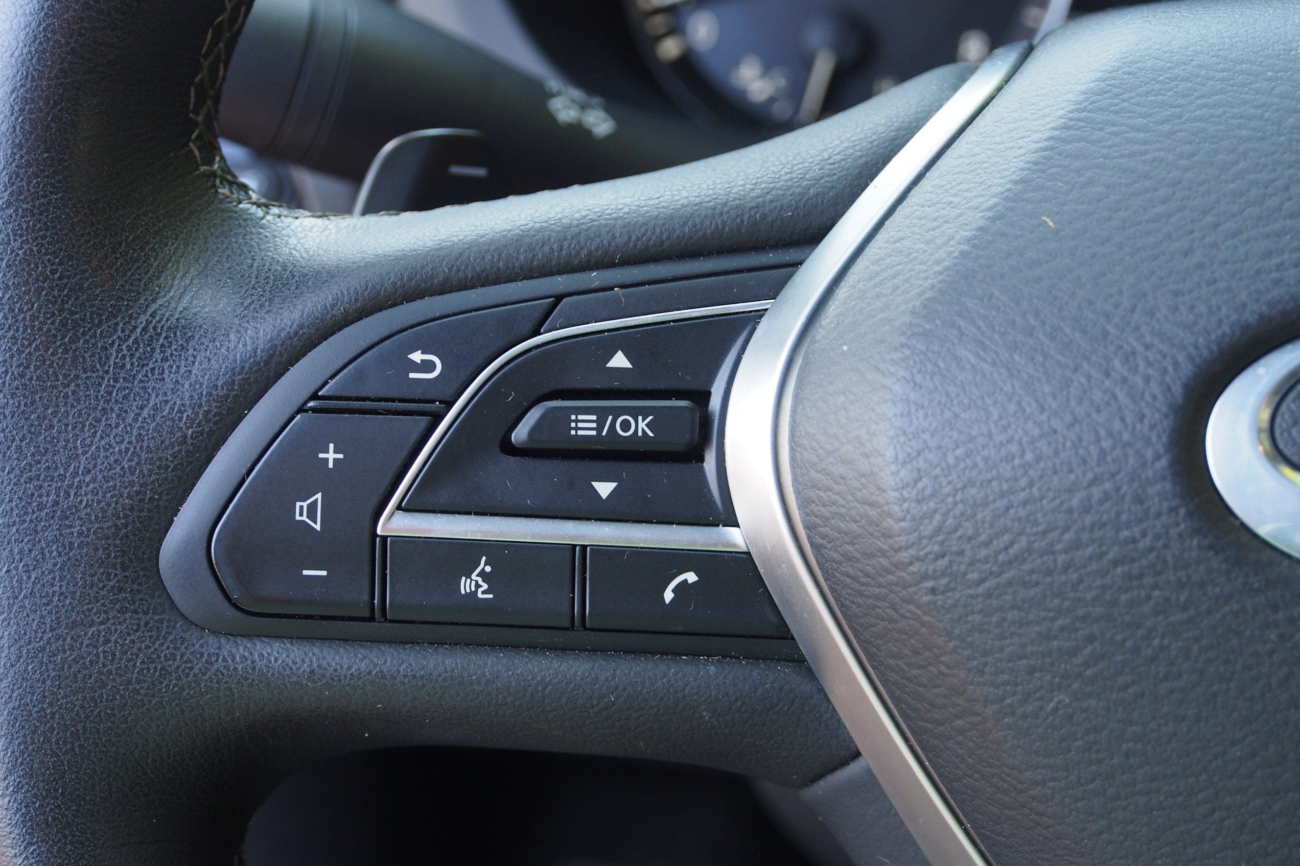 2025 INFINITI QX50 SPORT