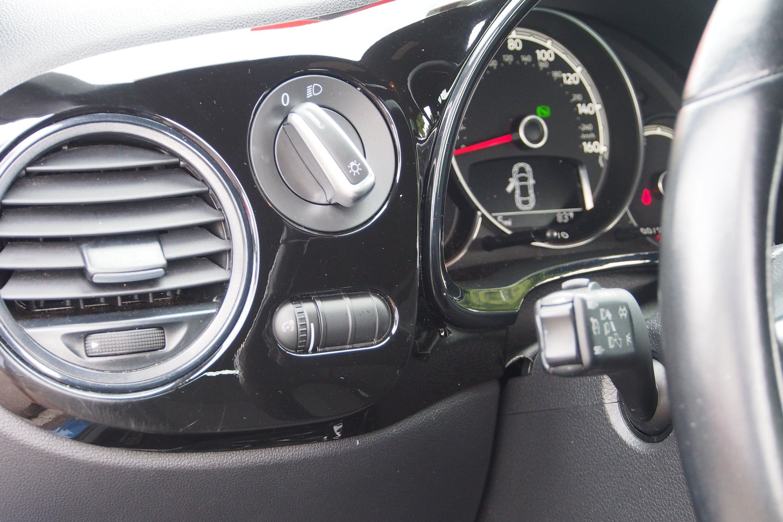 2018 Volkswagen Beetle S