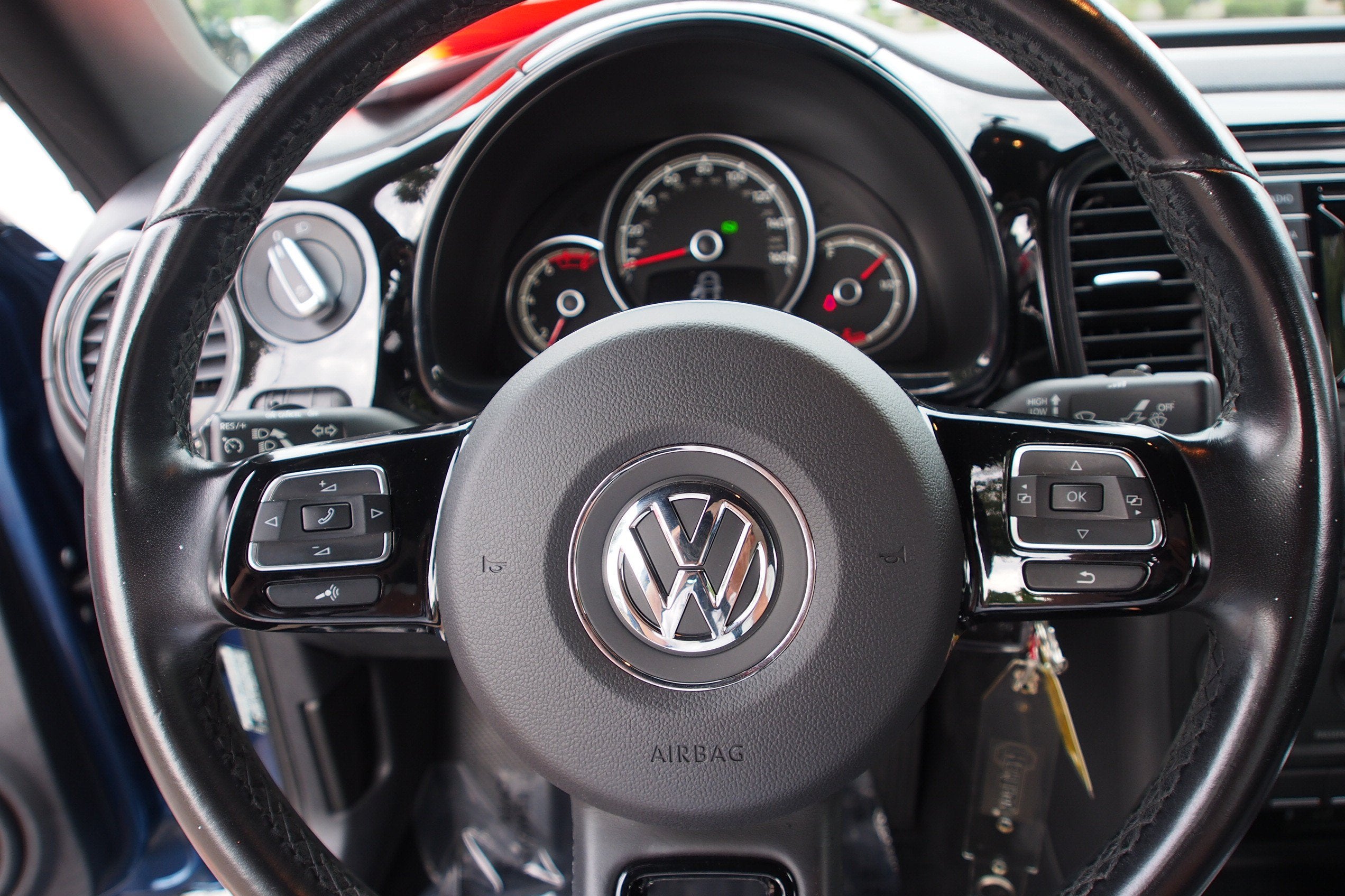 2018 Volkswagen Beetle S