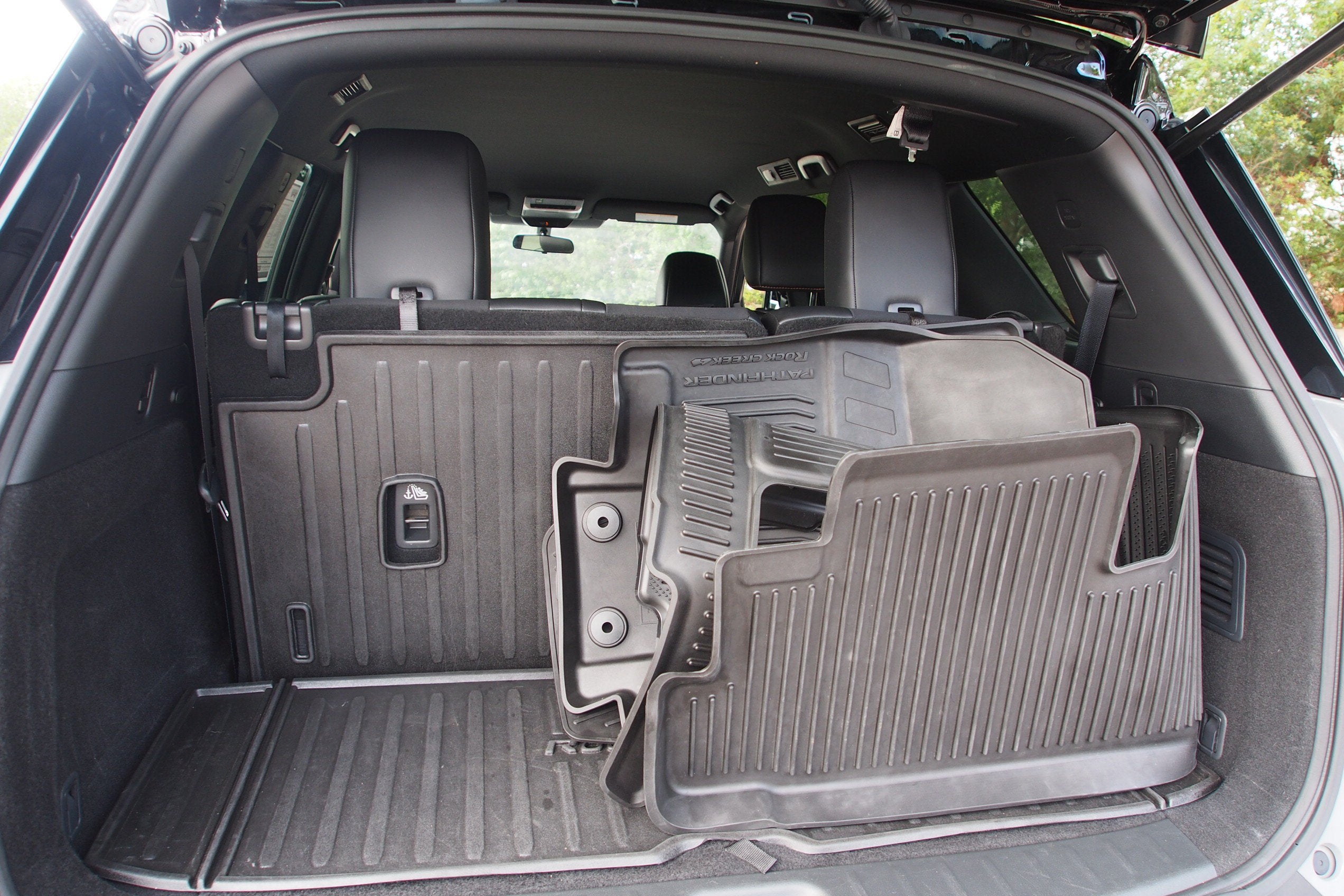 2023 Nissan Pathfinder Rock Creek