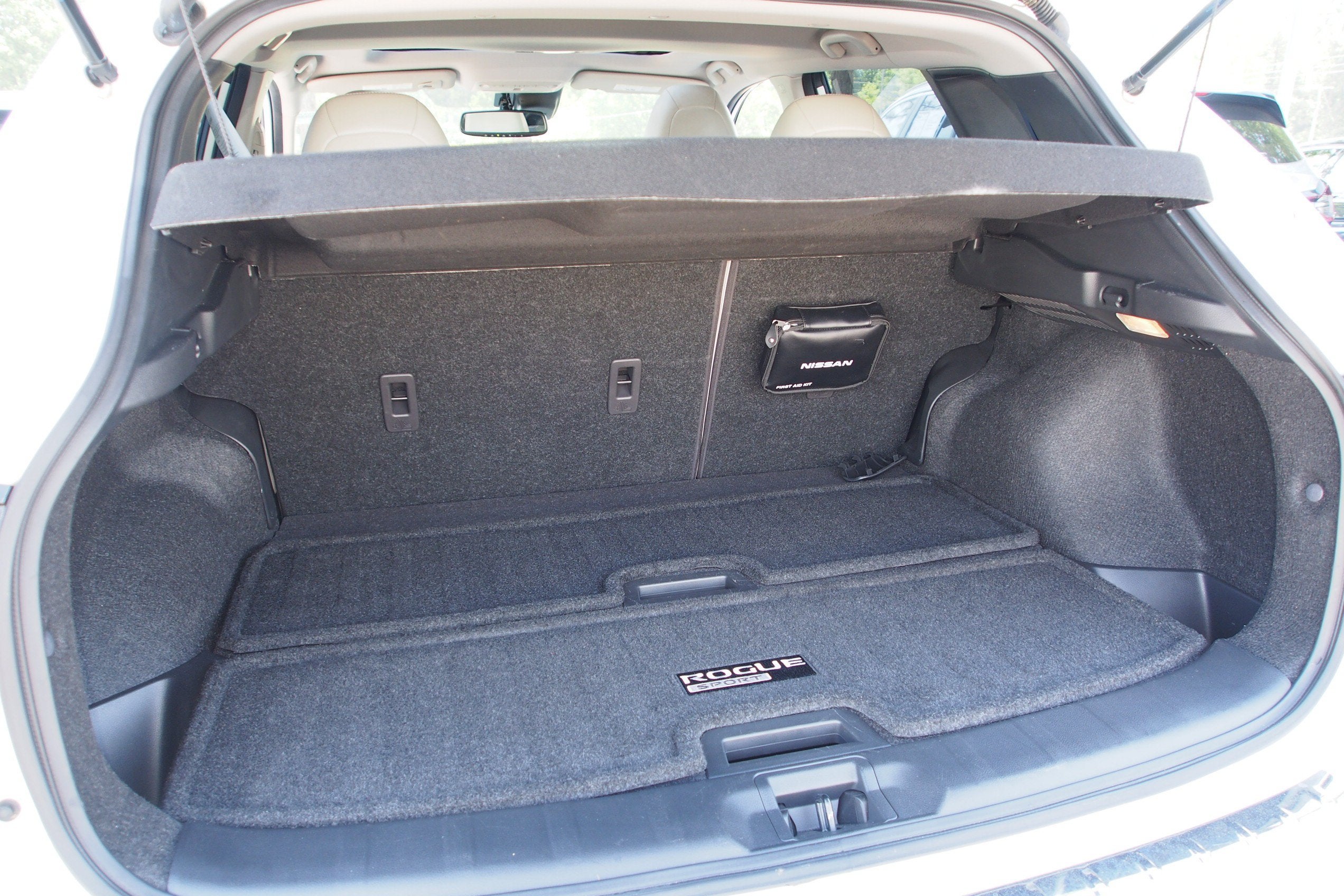 2022 Nissan Rogue Sport SL