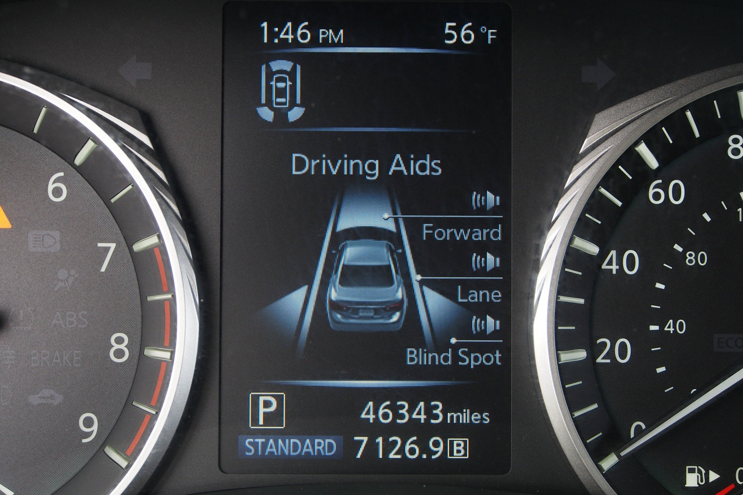 2022 INFINITI Q50 LUXE