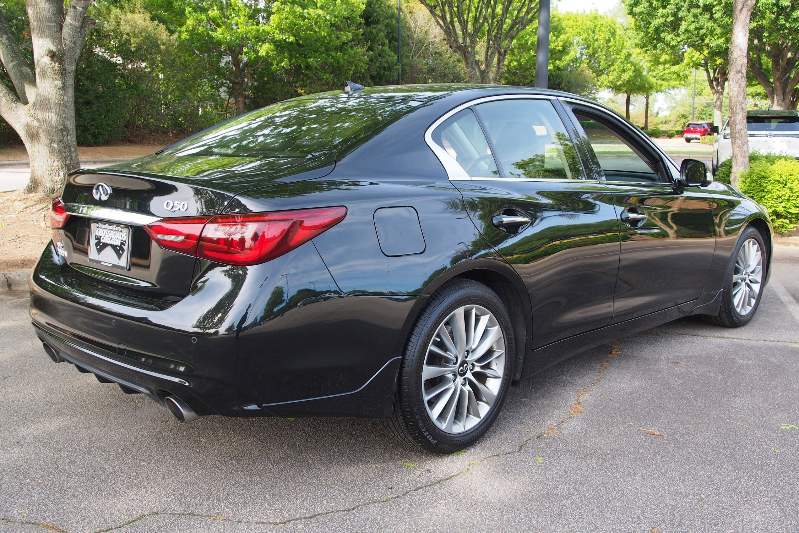 2022 INFINITI Q50 LUXE