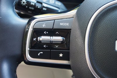 2023 Kia Carnival SX