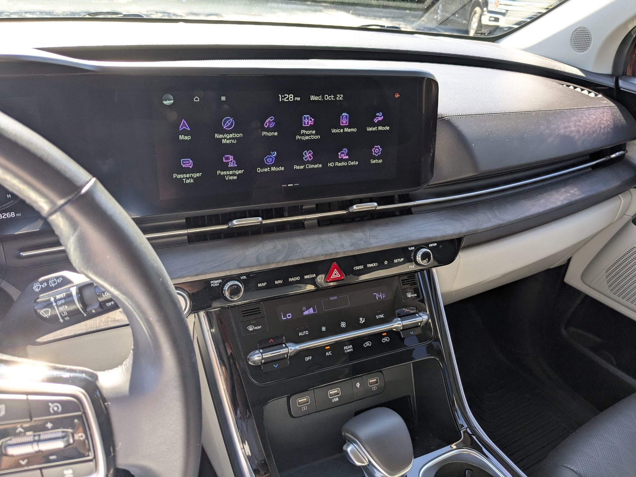 2023 Kia Carnival SX