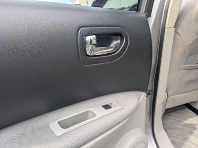 2012 Nissan Rogue SV