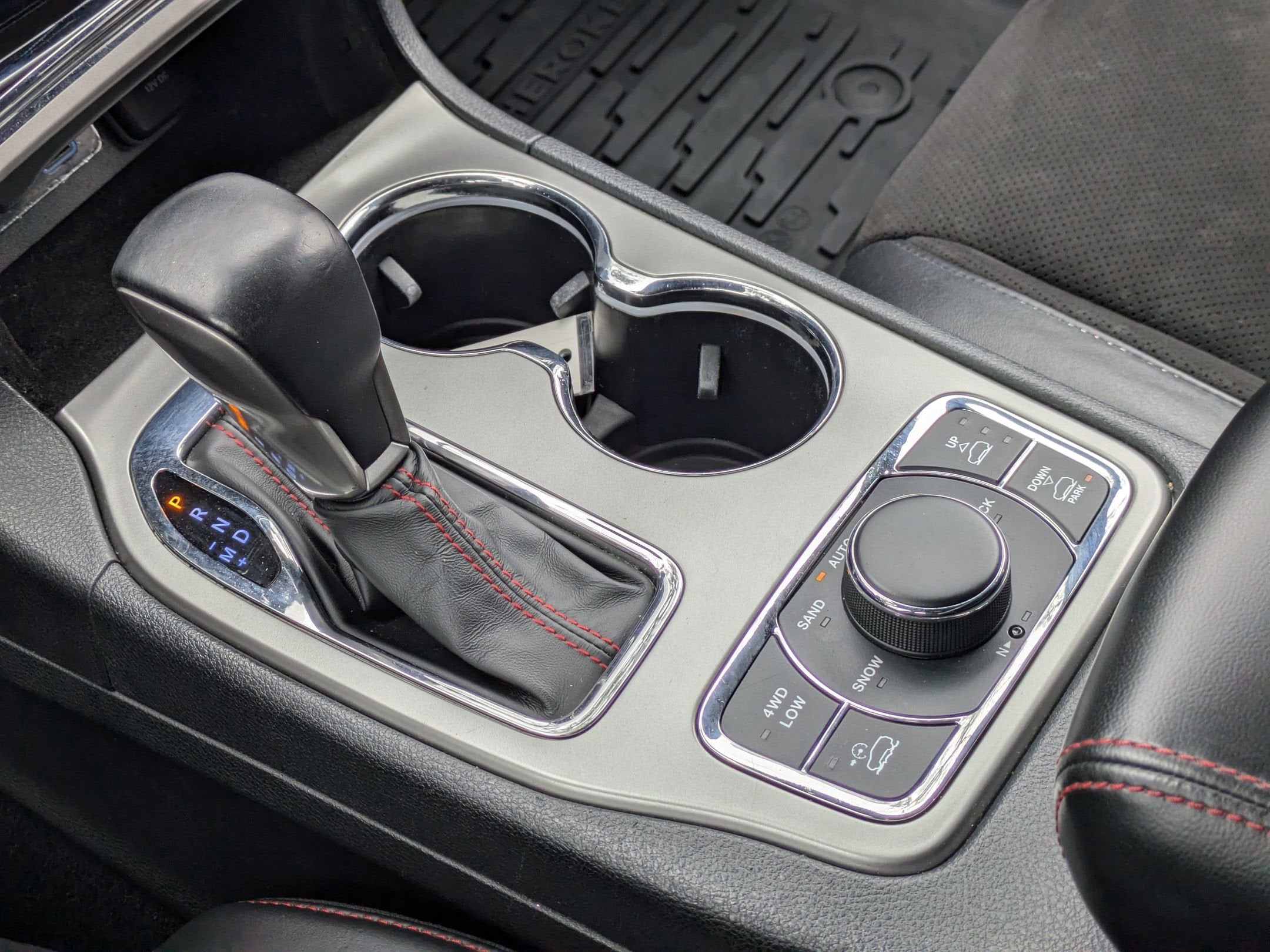 2020 Jeep Grand Cherokee Trailhawk