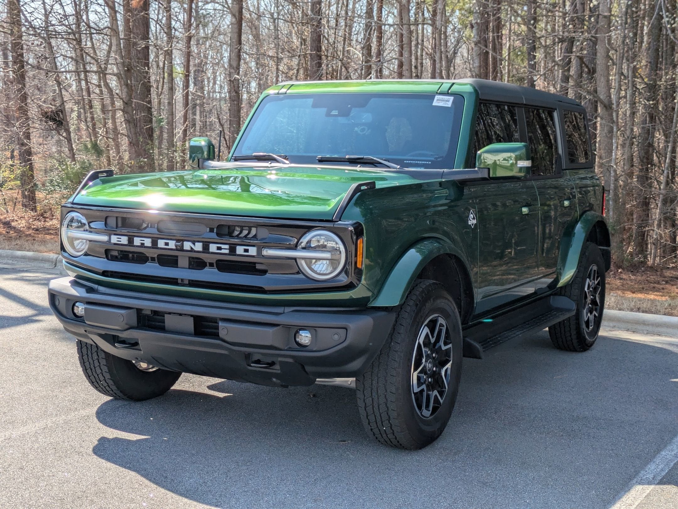 2025 Ford Bronco Outer Banks
