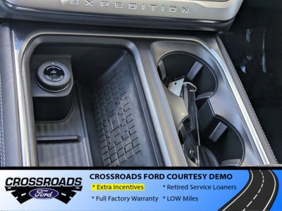 2025 Ford Expedition Platinum - Crossroads Courtesy Demo