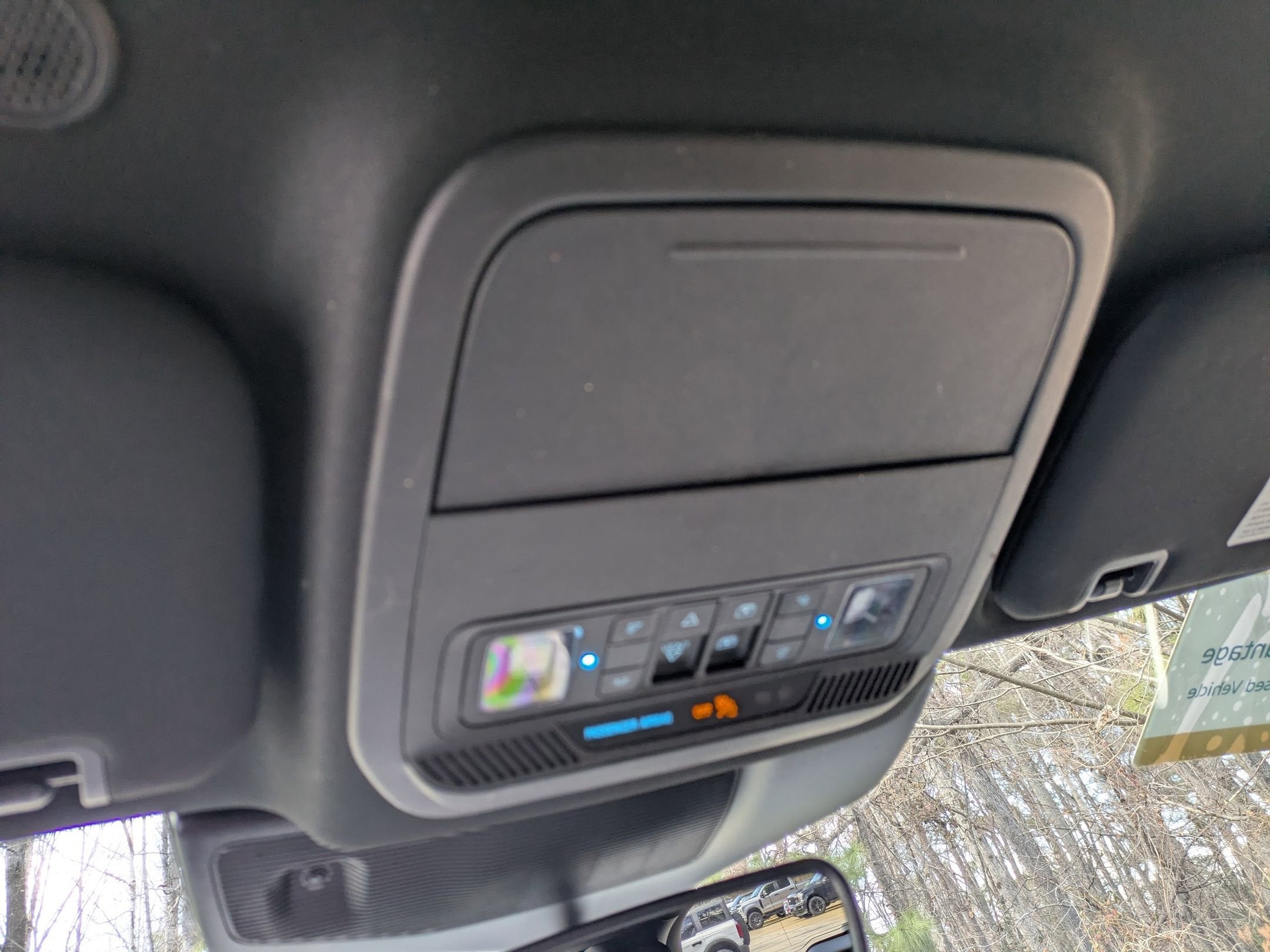 2024 Ford Explorer ST-Line