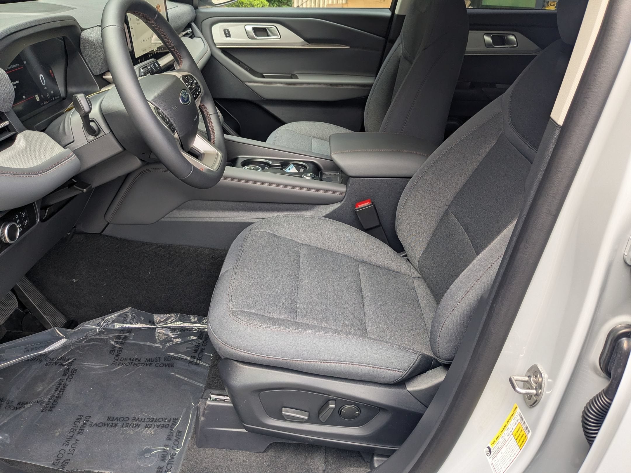 2026 Ford Explorer Active w/200A Pkg