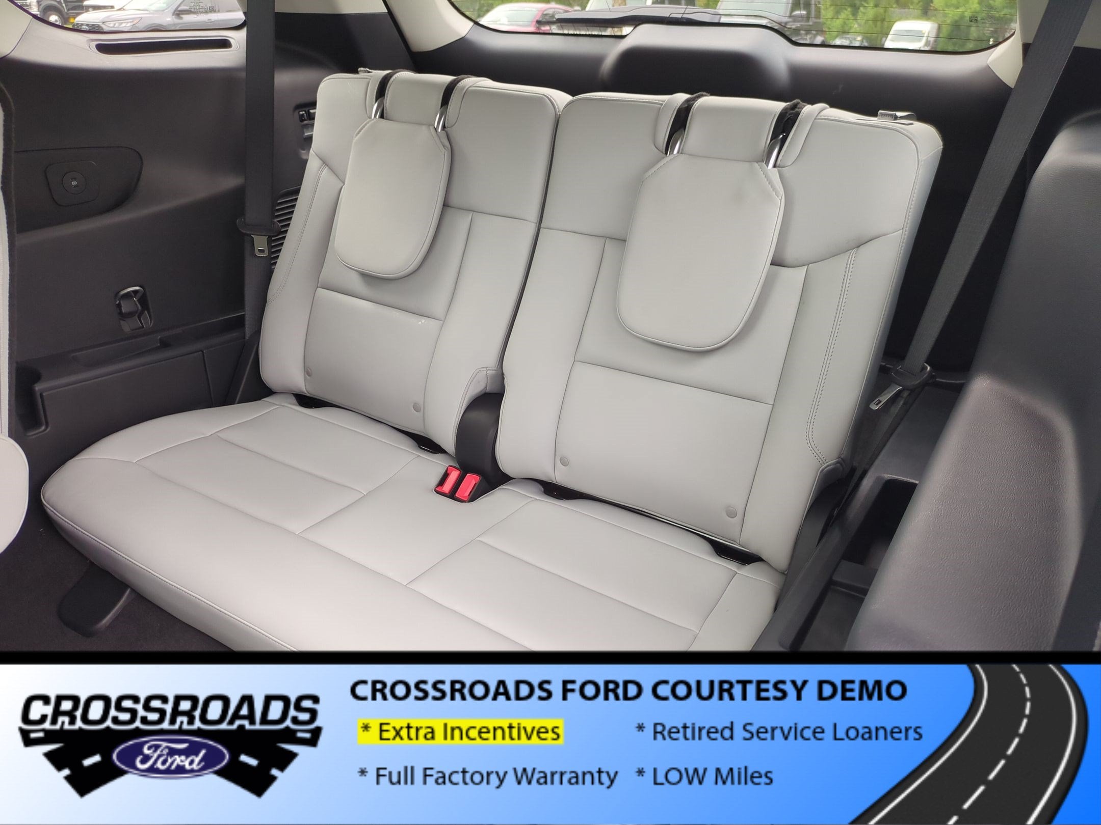 2026 Ford Explorer Platinum - Crossroads Courtesy Demo