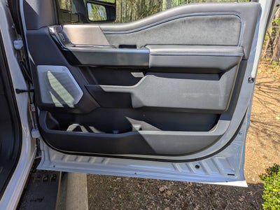 2026 Ford Super Duty F-350 SRW Platinum