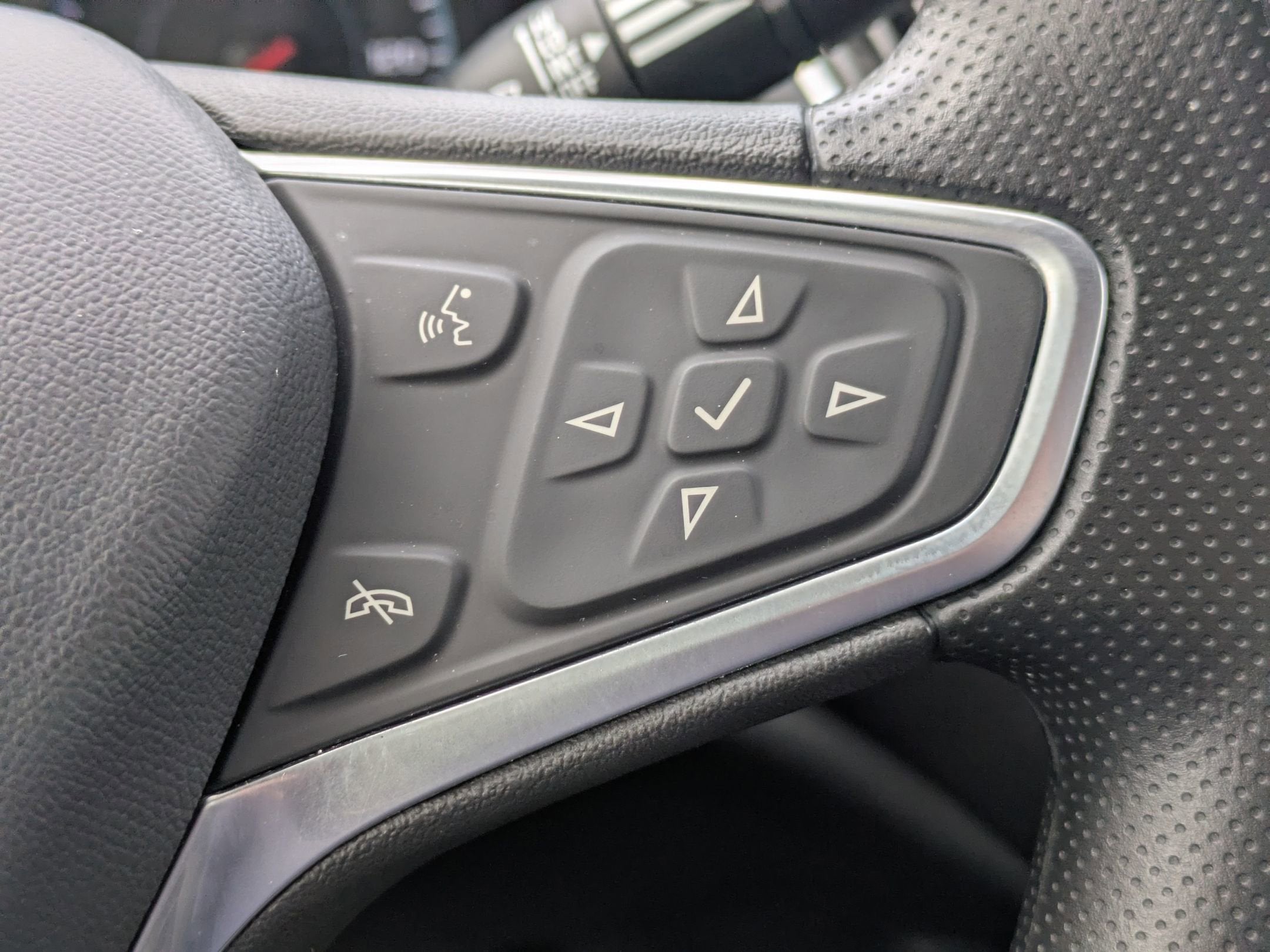 2023 Chevrolet Malibu LS