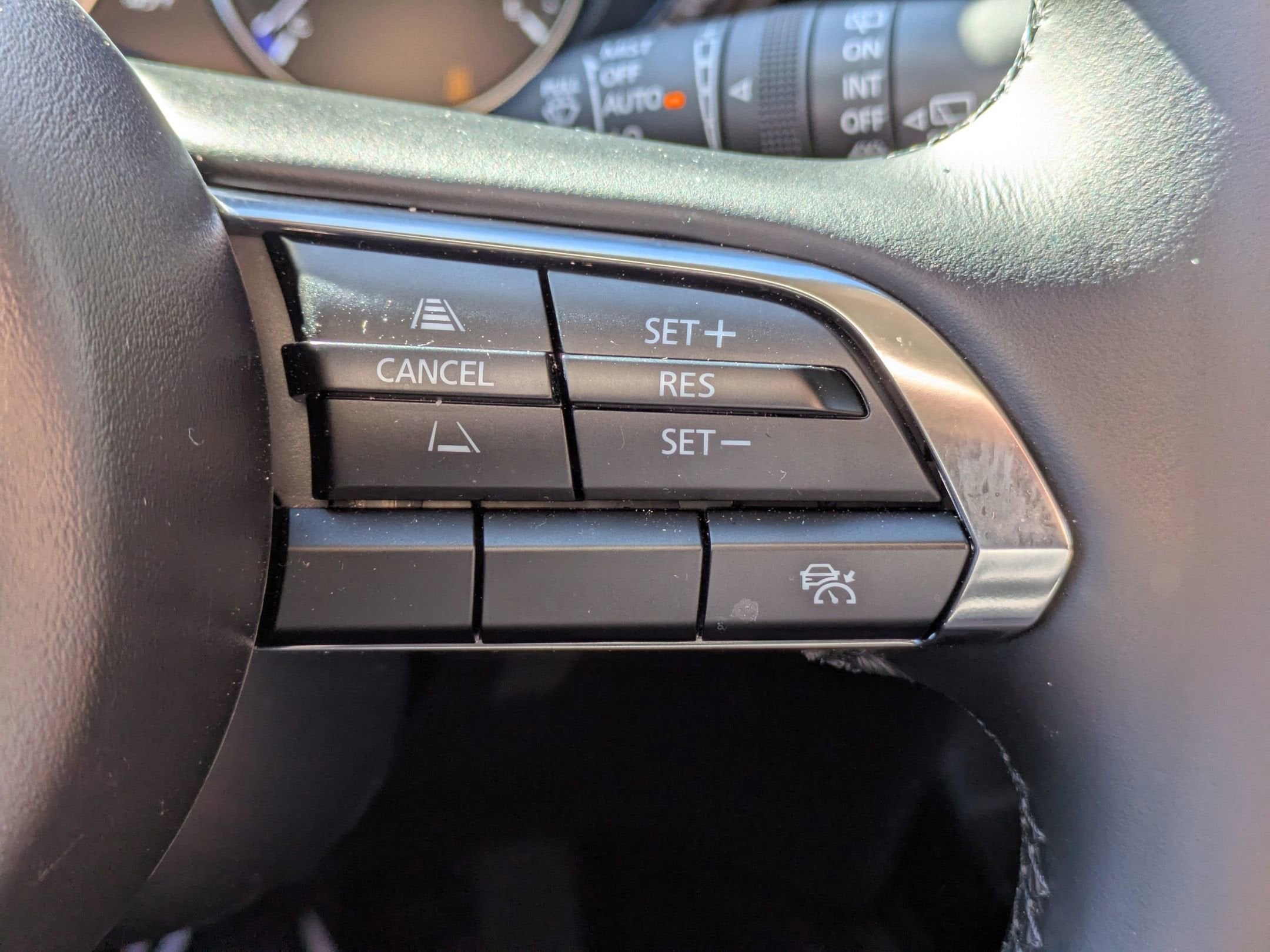 2025 Mazda Mazda CX-30 2.5 Carbon Turbo