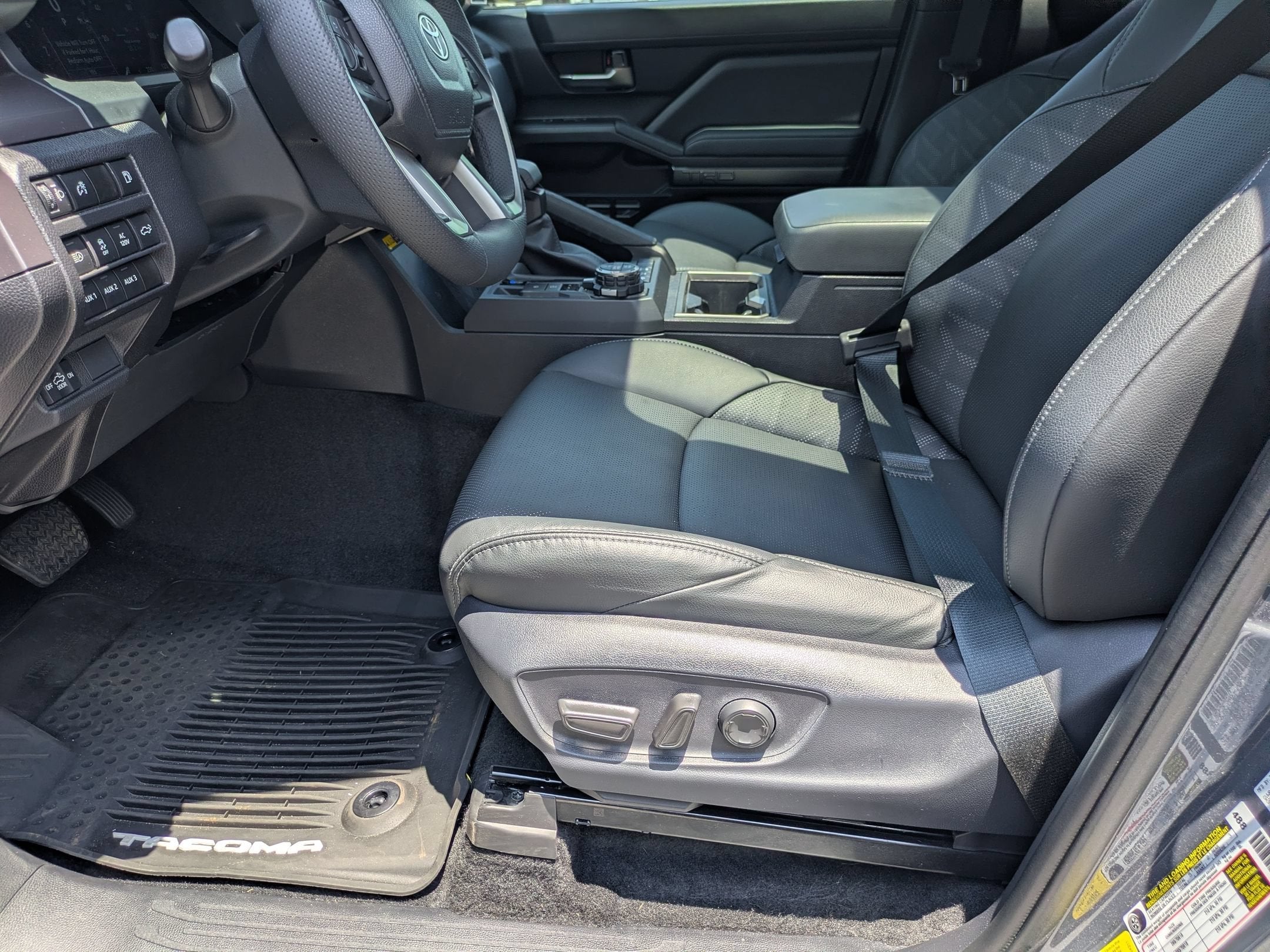 2025 Toyota Tacoma 4WD TRD Off Road Hybrid