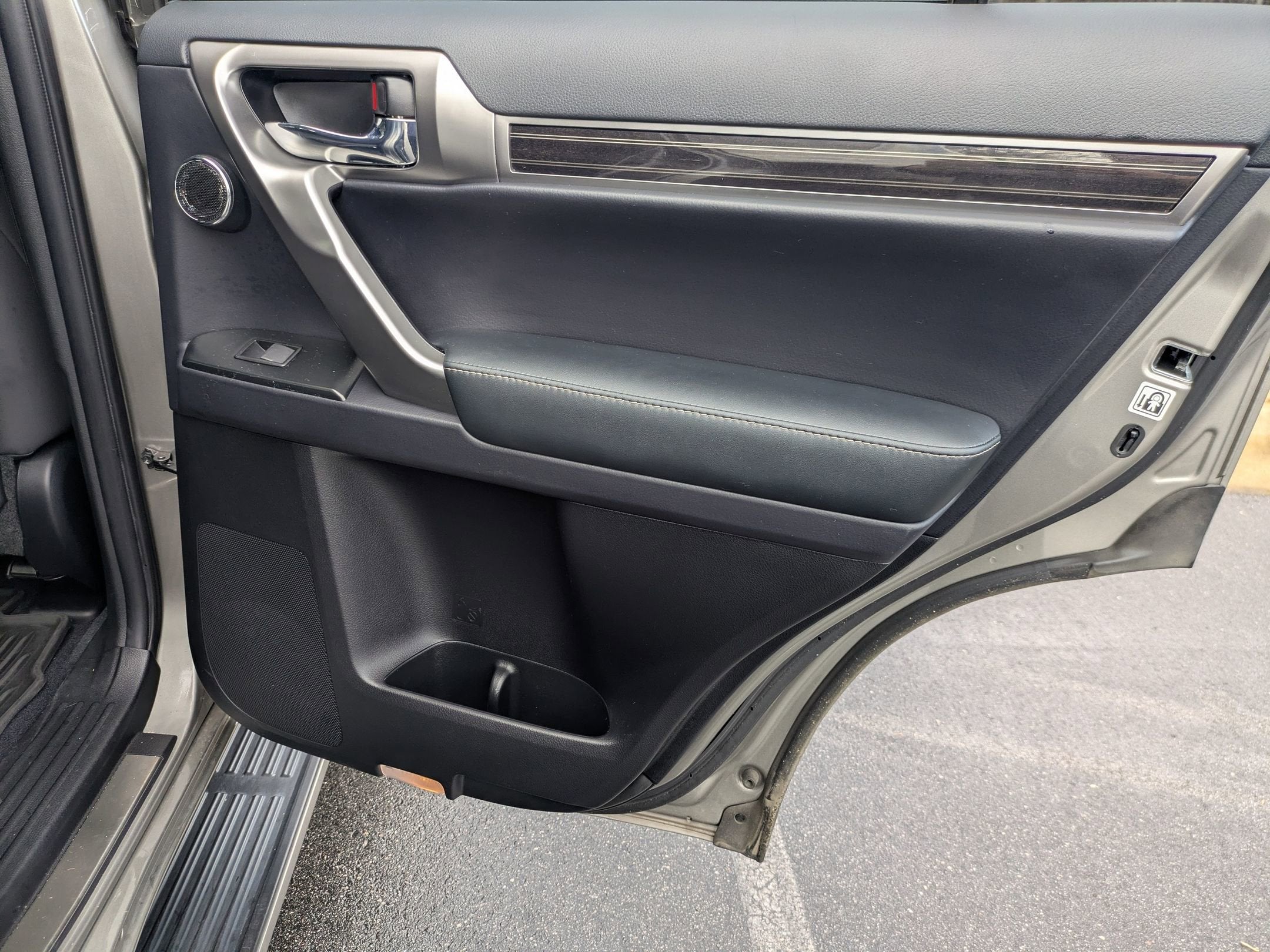 2023 Lexus GX GX 460 Premium