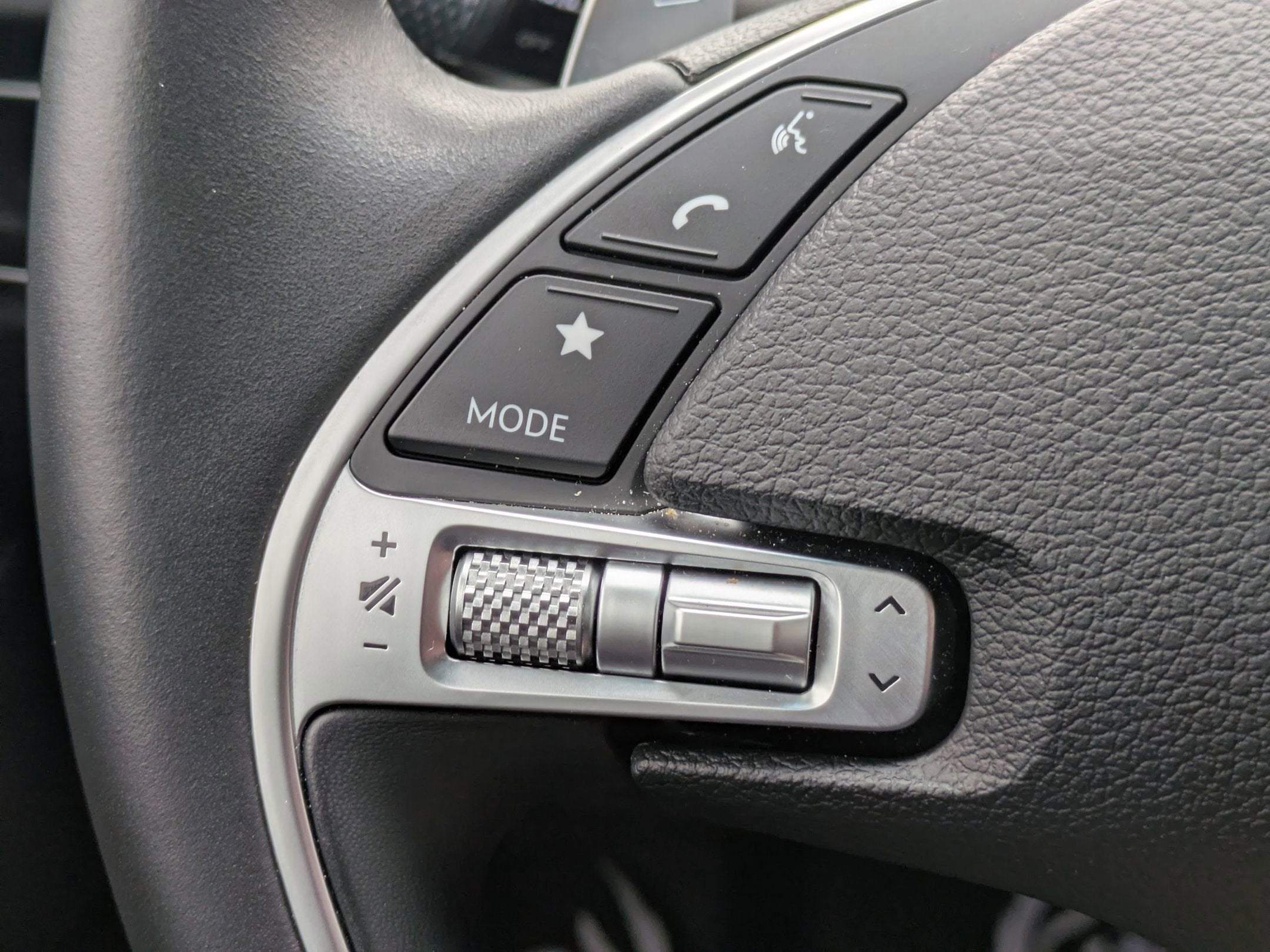 2023 Genesis G80 2.5T