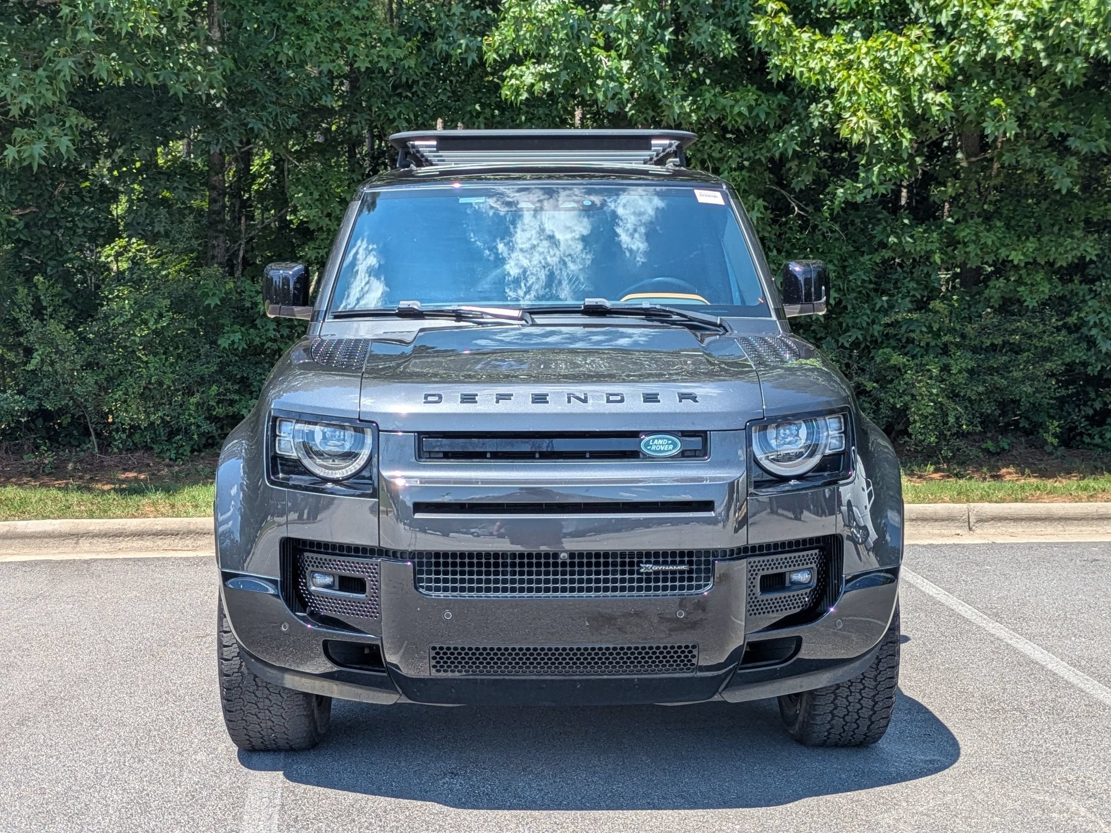 2023 Land Rover Defender X-Dynamic SE
