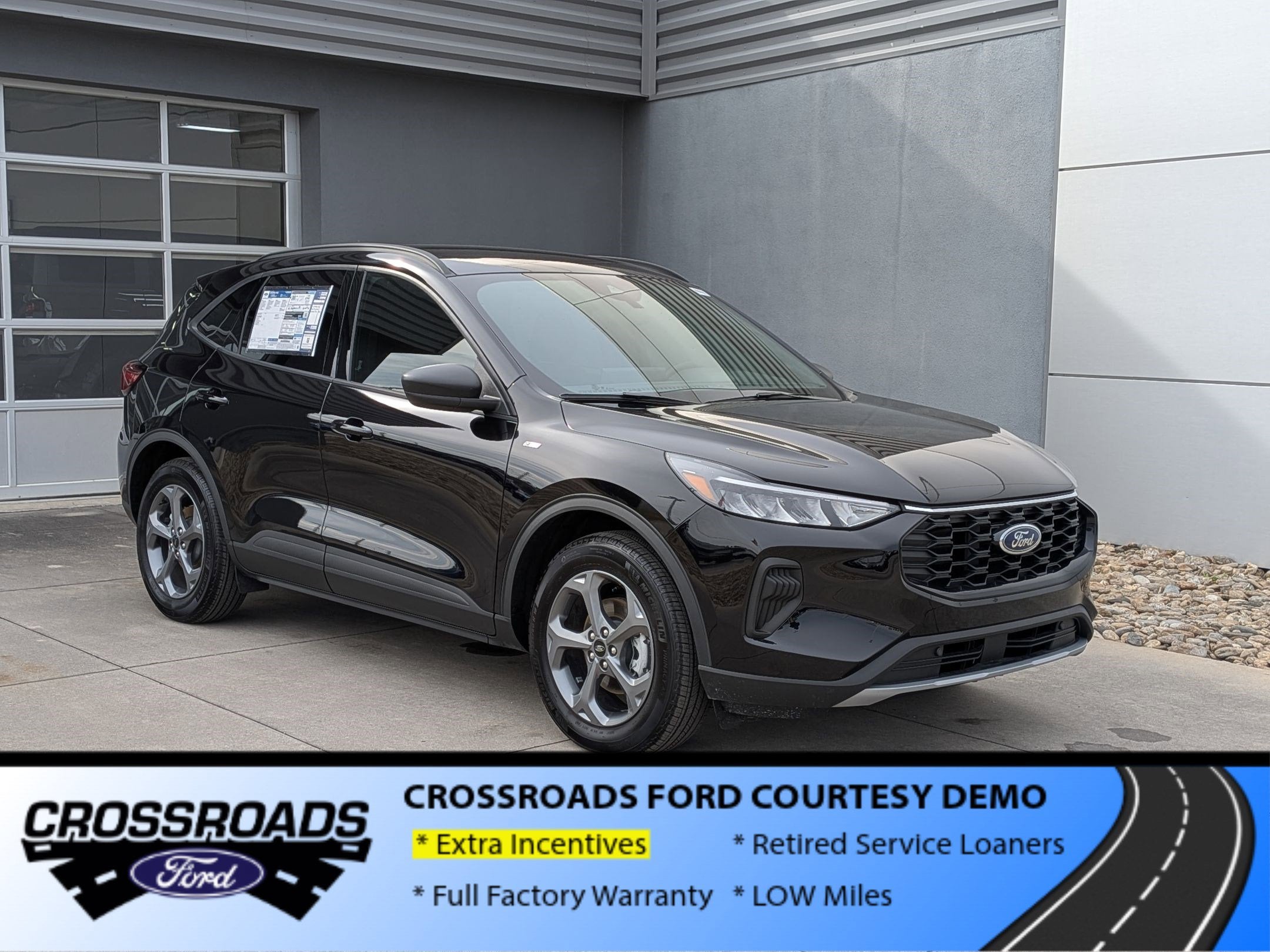2025 Ford Escape ST-Line - Crossroads Courtesy Demo
