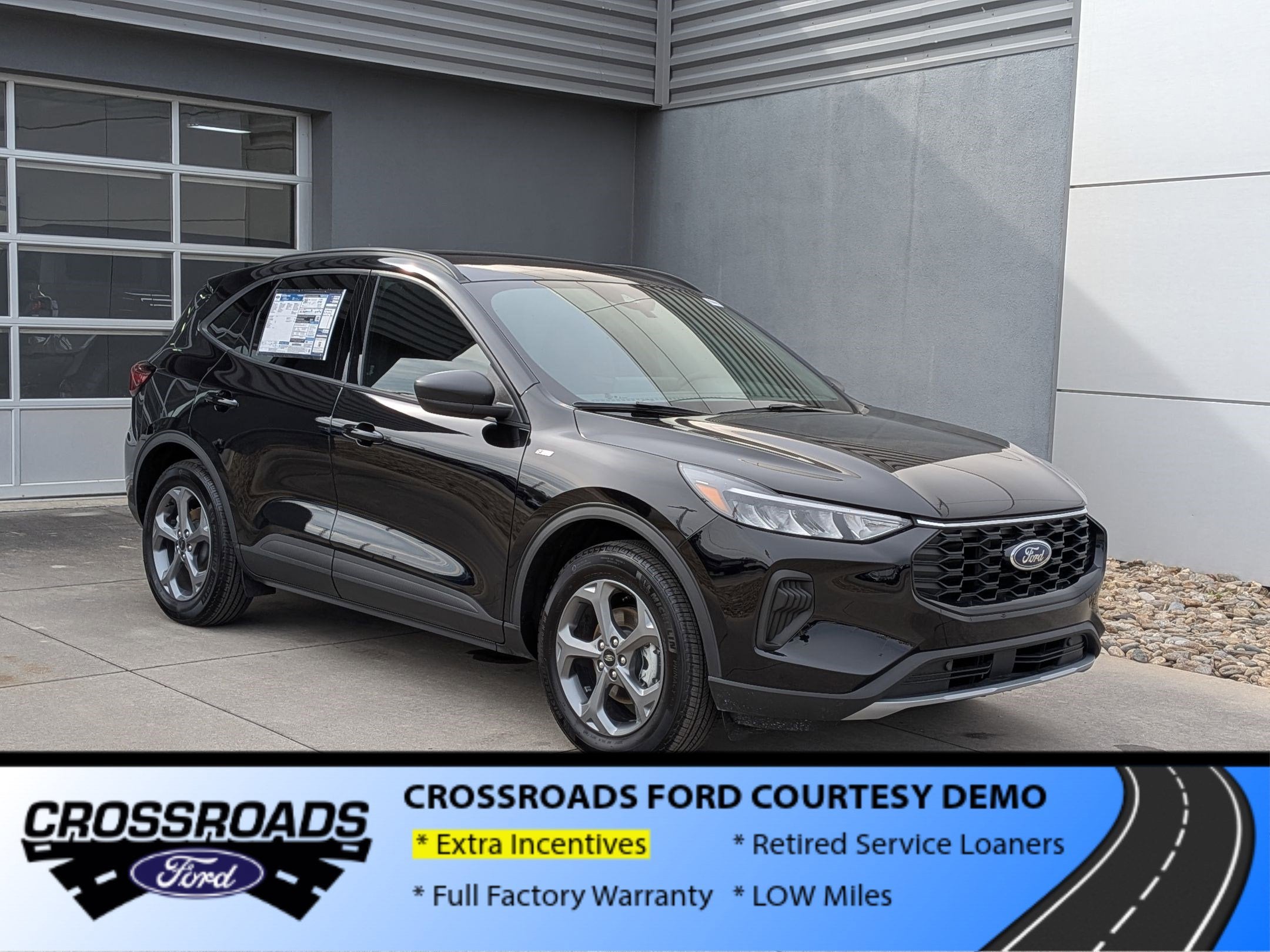 2025 Ford Escape ST-Line - Crossroads Courtesy Demo