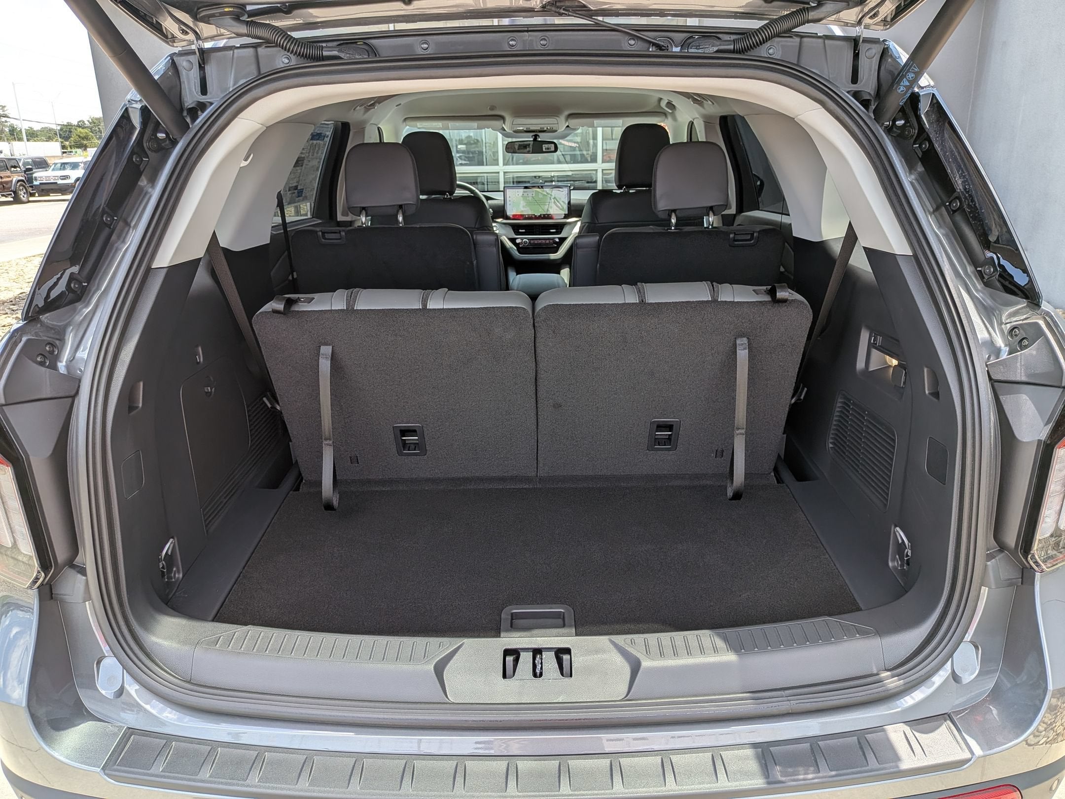 2026 Ford Explorer Active - Crossroads Courtesy Demo
