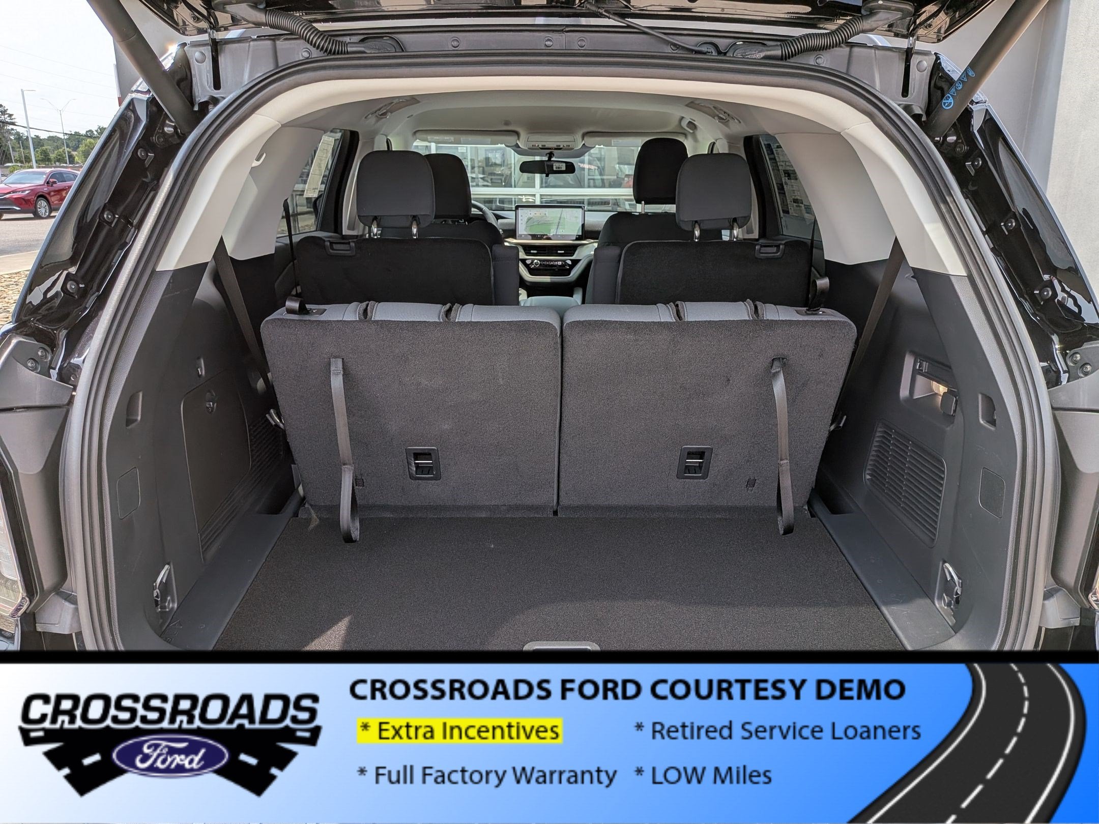 2026 Ford Explorer Active - Crossroads Courtesy Demo