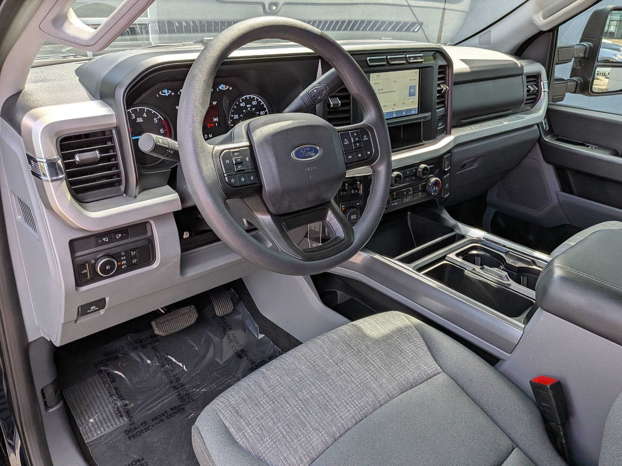 2024 Ford Super Duty F-250 SRW XLT