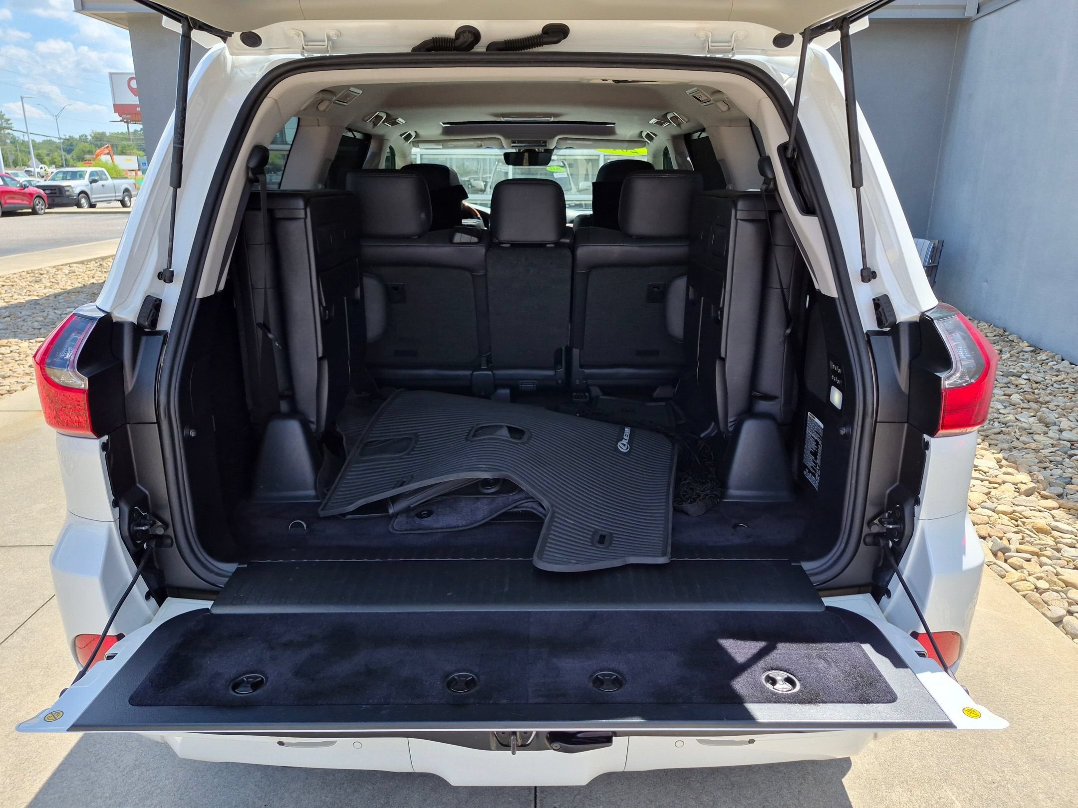 2017 Lexus LX LX 570