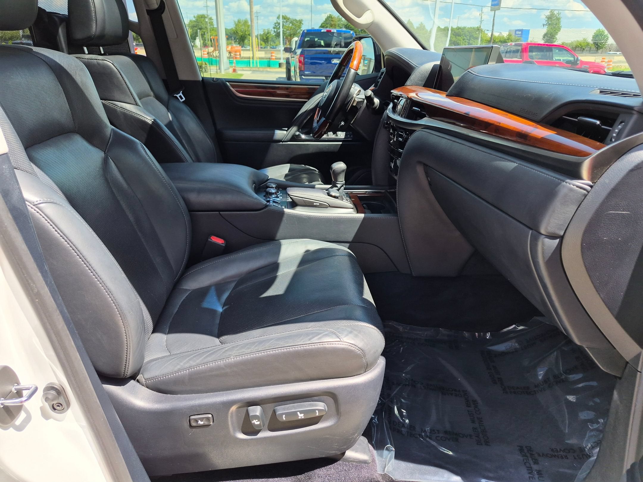 2017 Lexus LX LX 570