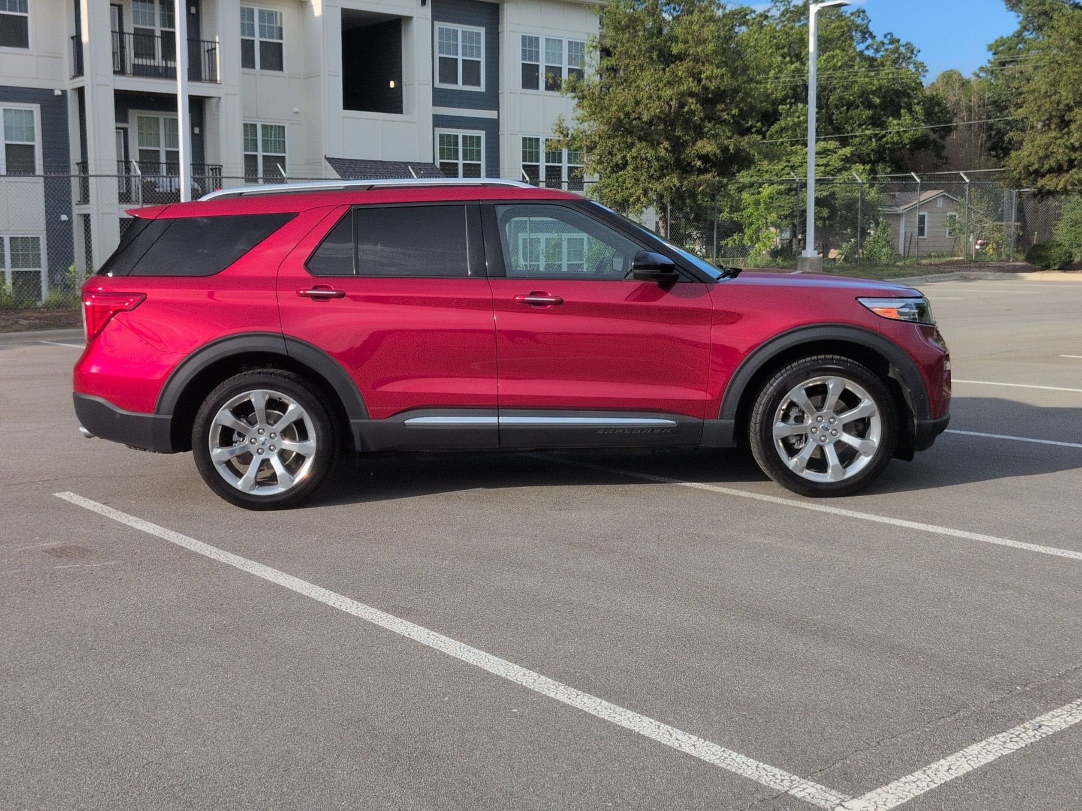 2020 Ford Explorer Platinum
