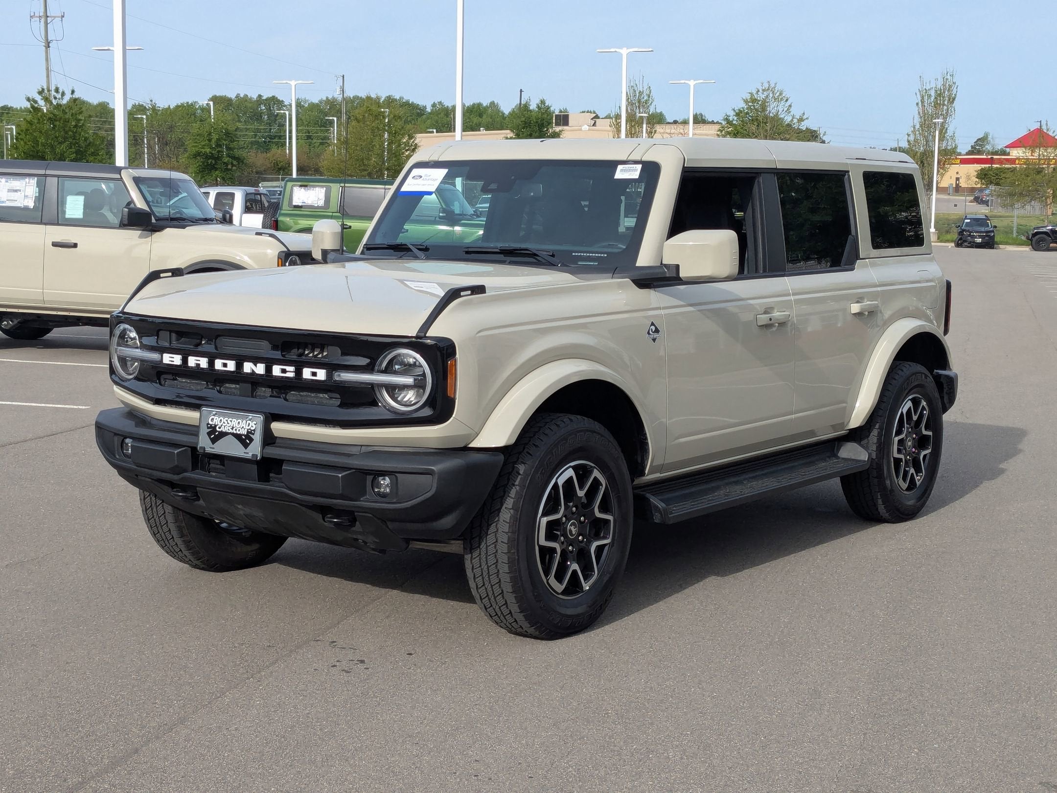2025 Ford Bronco Outer Banks