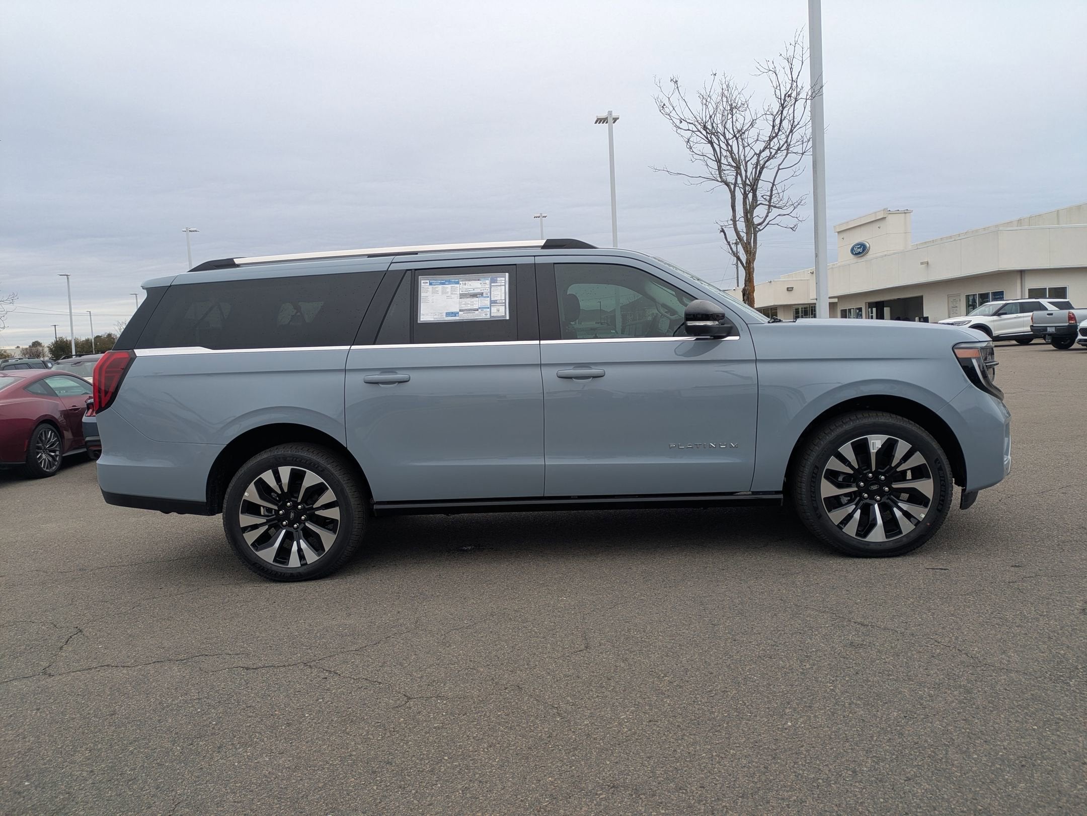 2025 Ford Expedition Max Platinum
