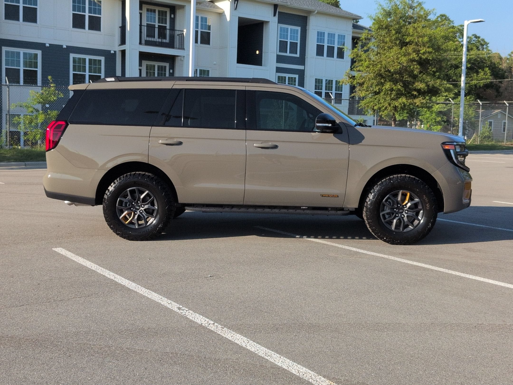 2027 Ford Expedition Tremor