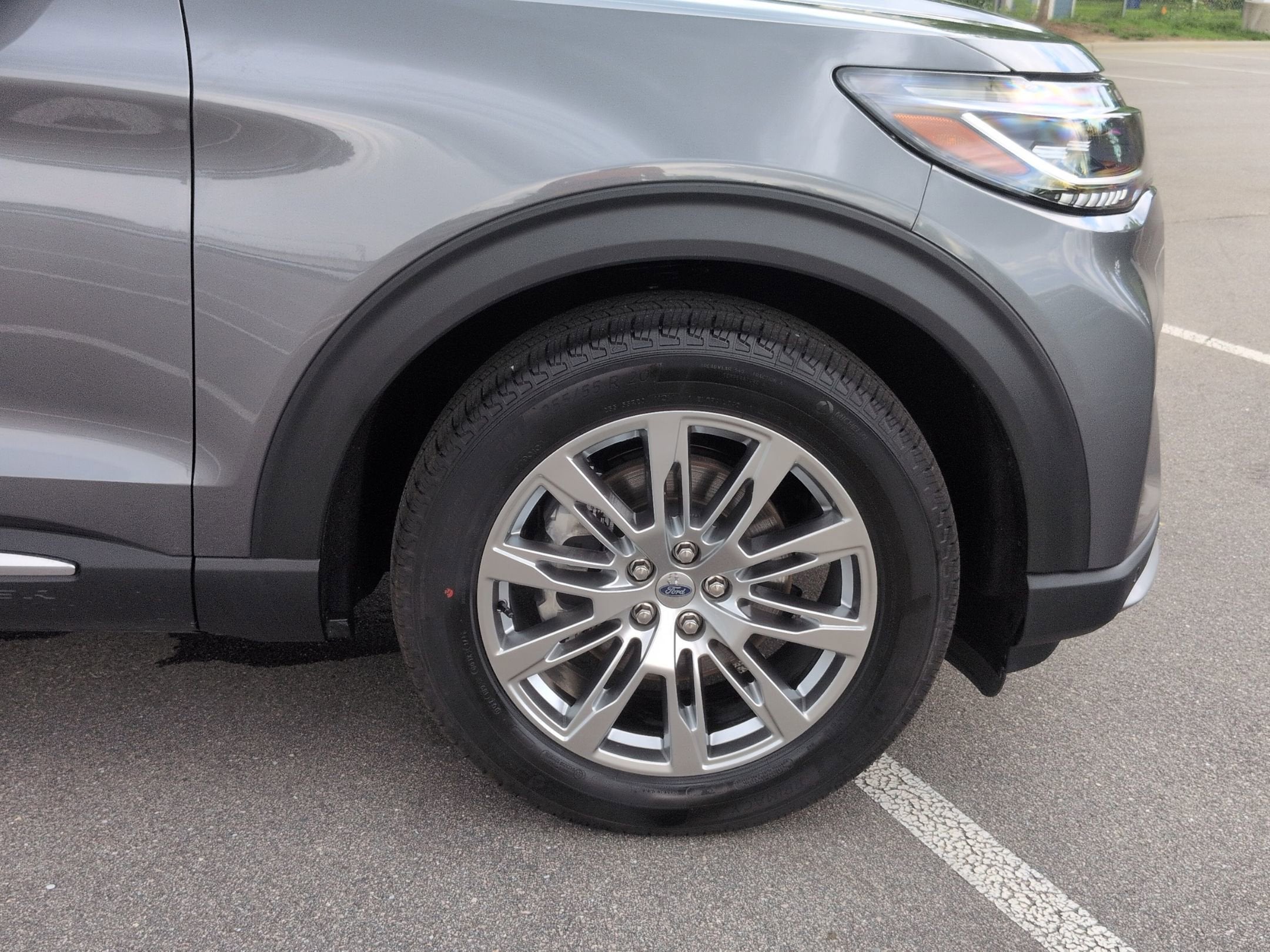 2026 Ford Explorer Platinum - Crossroads Courtesy Demo