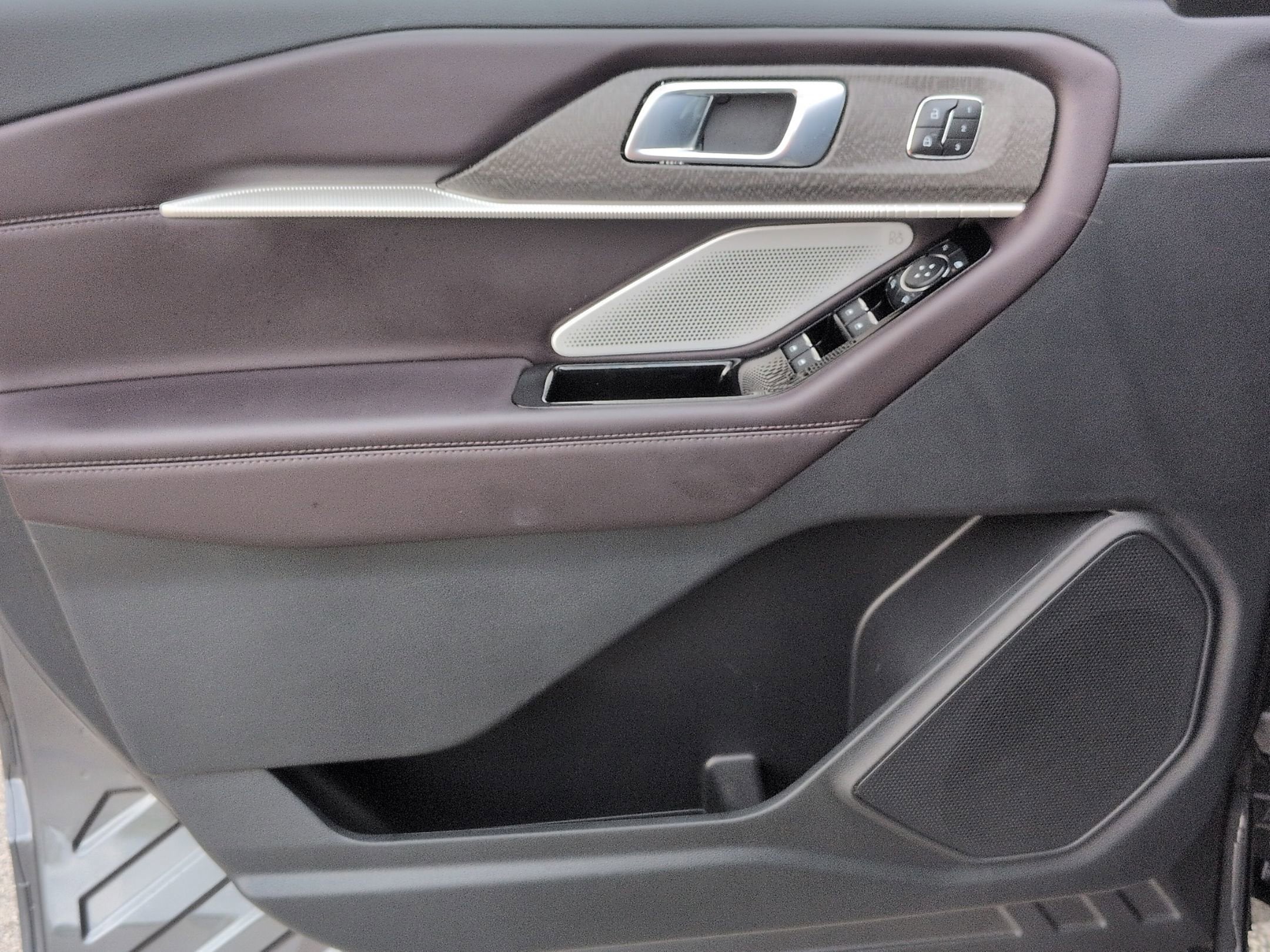 2026 Ford Explorer Platinum - Crossroads Courtesy Demo