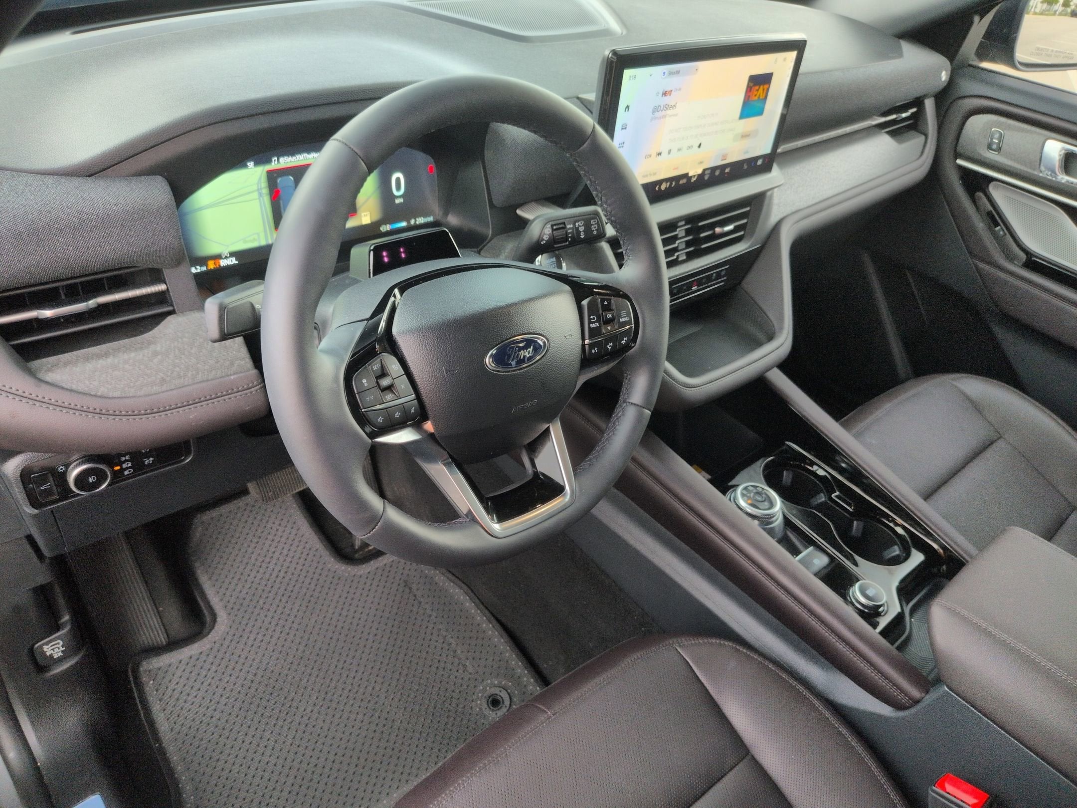 2026 Ford Explorer Platinum - Crossroads Courtesy Demo