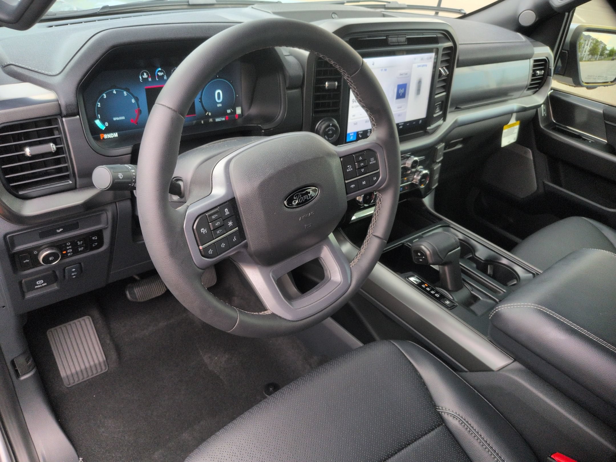 2026 Ford F-150 LARIAT - Crossroads Courtesy Demo