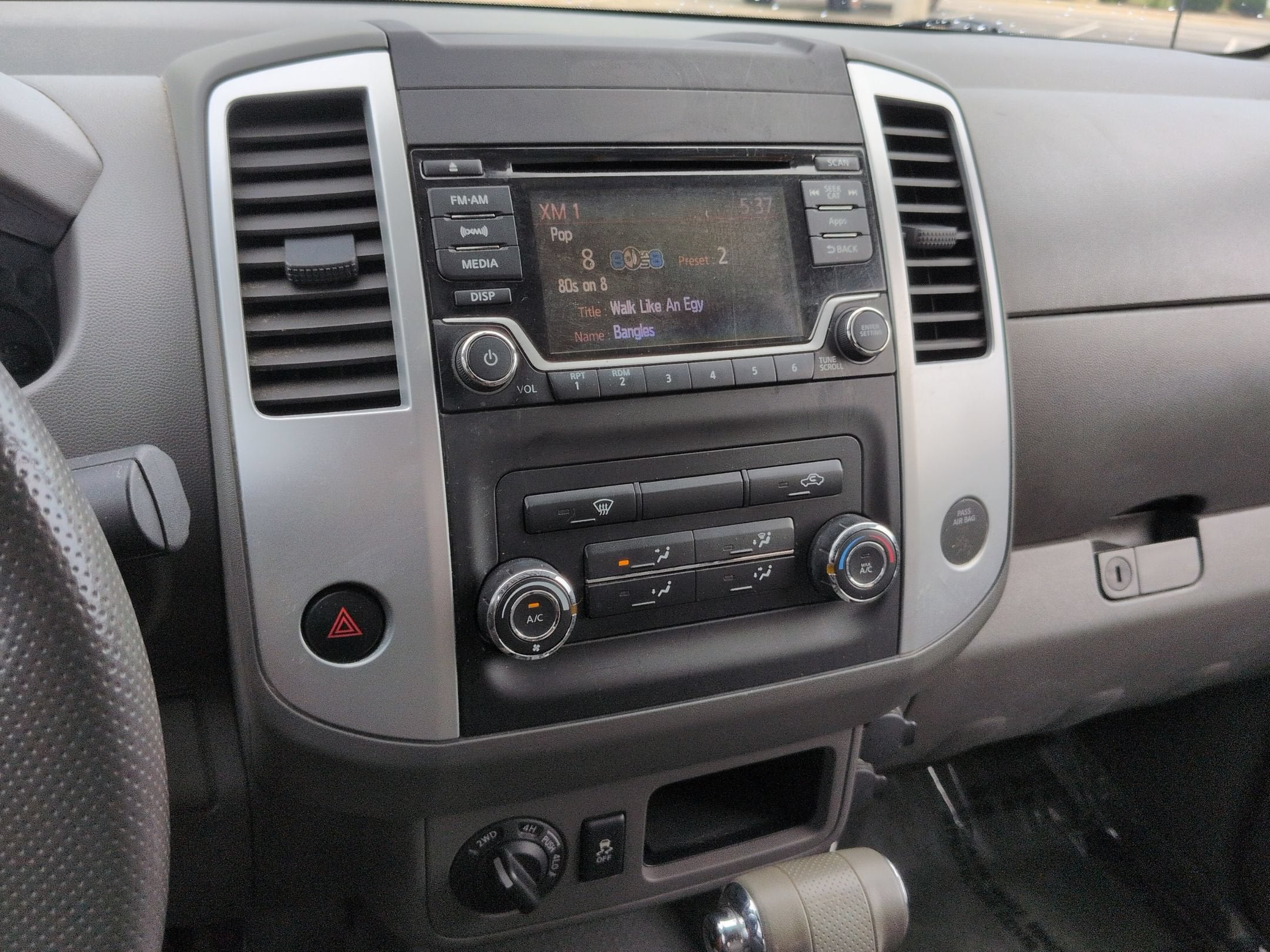 2015 Nissan Frontier SV