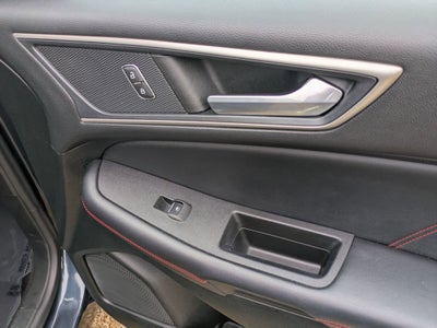 2022 Ford Edge ST Line