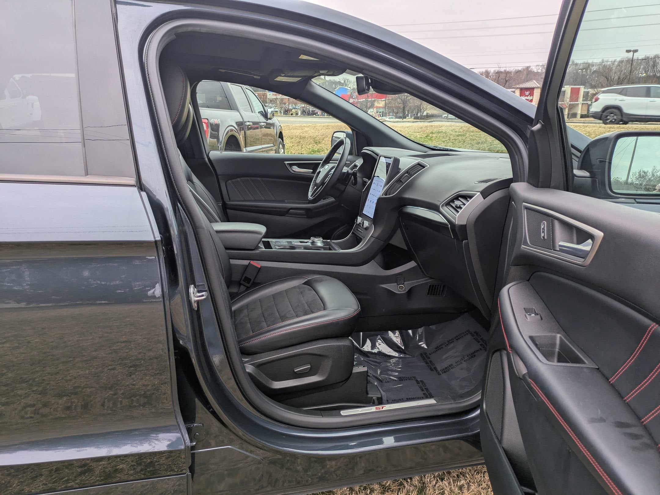 2022 Ford Edge ST Line