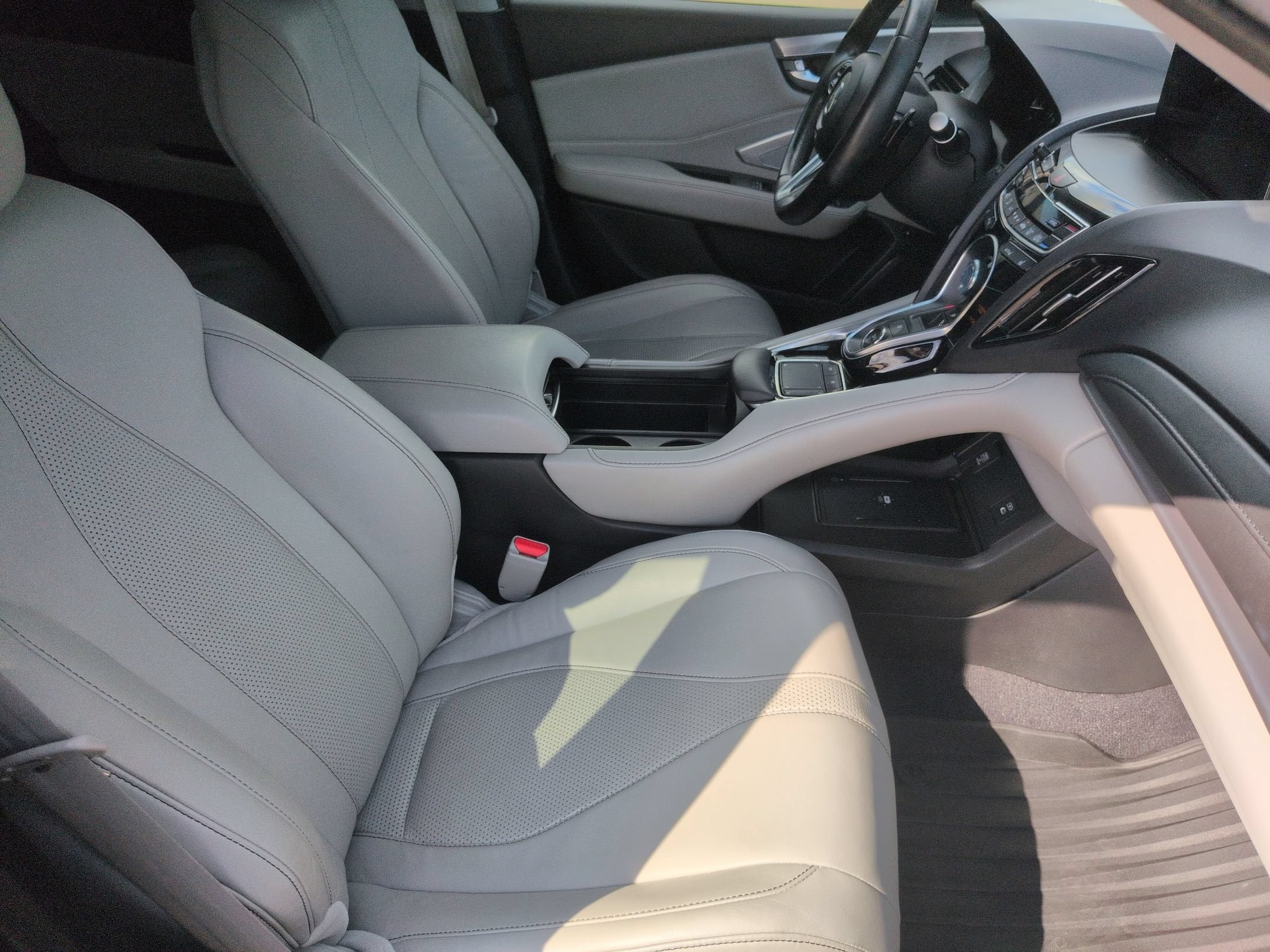 2022 Acura RDX w/Technology Package