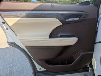 2021 Toyota Highlander Platinum