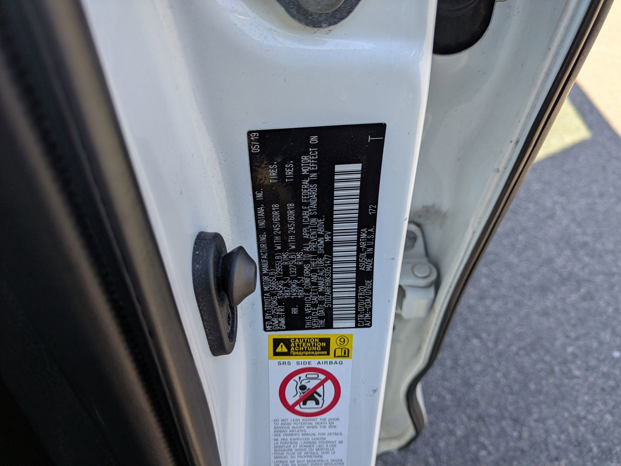 2019 Toyota Highlander LE